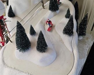 Department 56 Snow Village Series Animated Ski Hill