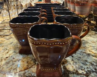 Roscher & Co Hobnail Collection Mugs