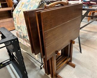 Pier 1 TV dinner tray set of 4