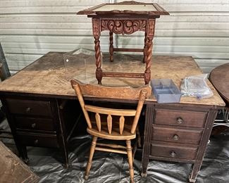 Project desk $30