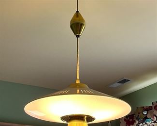 Fantastic 60's light - raises and lowers, switches all work, turn it all on or just top or spot! breaks my heart to sell my UFO light! $295