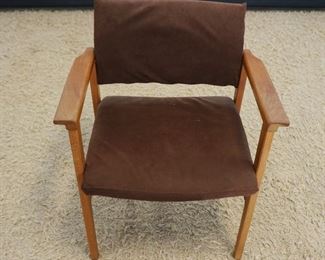1036	SVEYARD DANISH ARM CHAIR
