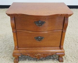 1107	LEXINGTON 2 DRAWER OAK BEDSIDE STAND, APPROXIMATELY 26 IN X 18 IN X 26 IN HIGH
