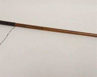 1230	ANTIQUE WOOD SHAFT GOLF CLUB MACGREGOR DURALITE MASHIE 5
