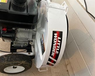 LITTLE WONDER LIKE NEW LEAF BLOWER