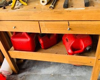 Work bench with tools