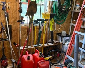 Yard tools weed eater blower