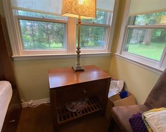 Cherry lamp table large with shelve