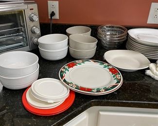Selection of dish ware