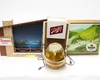 34:Box of Beer Signs