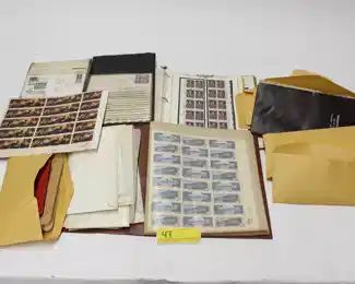 47: Collection of American Postage Stamps