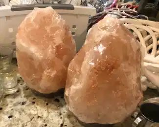 Himalayan salt lamps