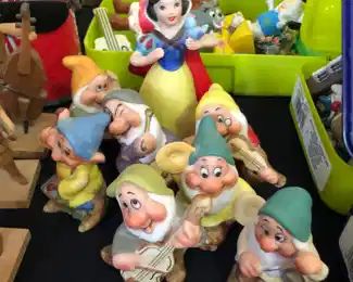 Snow White and the Seven Dwarves band