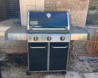 Weber Genesis natural gas grill