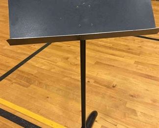 Manhasset 6 Music Stands And Music Stand Holder With Wheels 