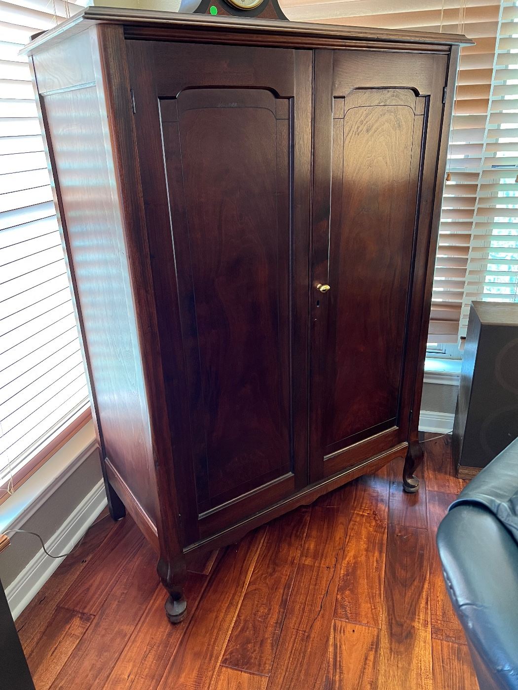 Amazing Alamo City Estate Sale in San Antonio, TX starts on 8/17/2023