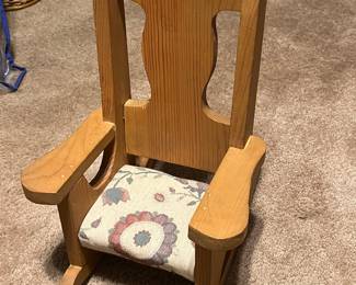Doll rocking chair