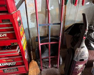 Dolly, Hoover wind tunnel vacuum sweeper