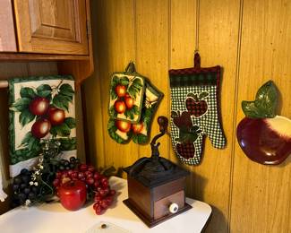 Apple home decor