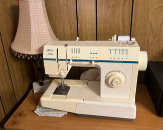 Fashion Mate Sewing machine