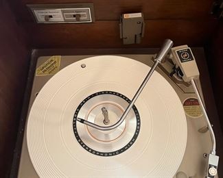 #2		"Vintage Mid Century Zenith Stereophonic HIgh fidelity Phonograph with AM/FM stereo FM Tuner. With Louvre doors. 54""x17""x24"""	($ 1,200.00)