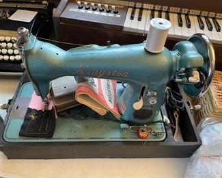#29		Kingston deluxe precision sewing machine w/ Manuel. Syncro-matic w/ foot pedal.	($ 30.00)