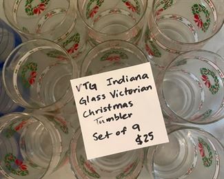 #53		Vintage Indiana Glass Victorian Christmas Tumblers	($ 25.00)