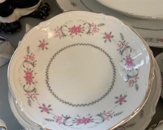 #65		Harmony House - Sonnet 3669 China Set of 8: Dinner Plates, Salad Plates, Soup and Berry Bowls, Mugs and Saucers, Sugar and 2 serving dishes. (51 pcs)	($ 65.00)																							