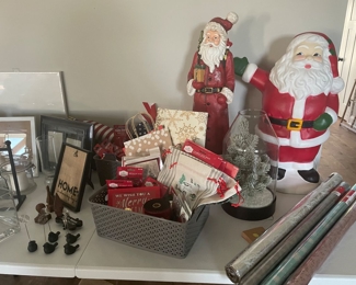 Lots of like new Christmas items. 