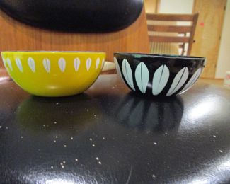 Catherine Holm Lotus bowls