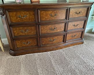 Boyles triple dresser