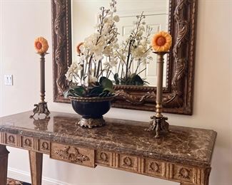 CONSOLE TABLES & MIRRORS