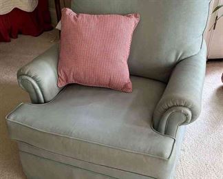 "Woodside: Burden Lake" in Aiken, SC. Closing on Tue 8/8 at 8pm. Pickup is Thu 8/10 from 1-6pm. Please click here to see more photos, descriptions, and current bids:&nbsp;https://ctbids.com/estate-sale/23360