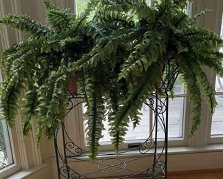 "Woodside: Burden Lake" in Aiken, SC. Closing on Tue 8/8 at 8pm. Pickup is Thu 8/10 from 1-6pm. Please click here to see more photos, descriptions, and current bids:&nbsp;https://ctbids.com/estate-sale/23360