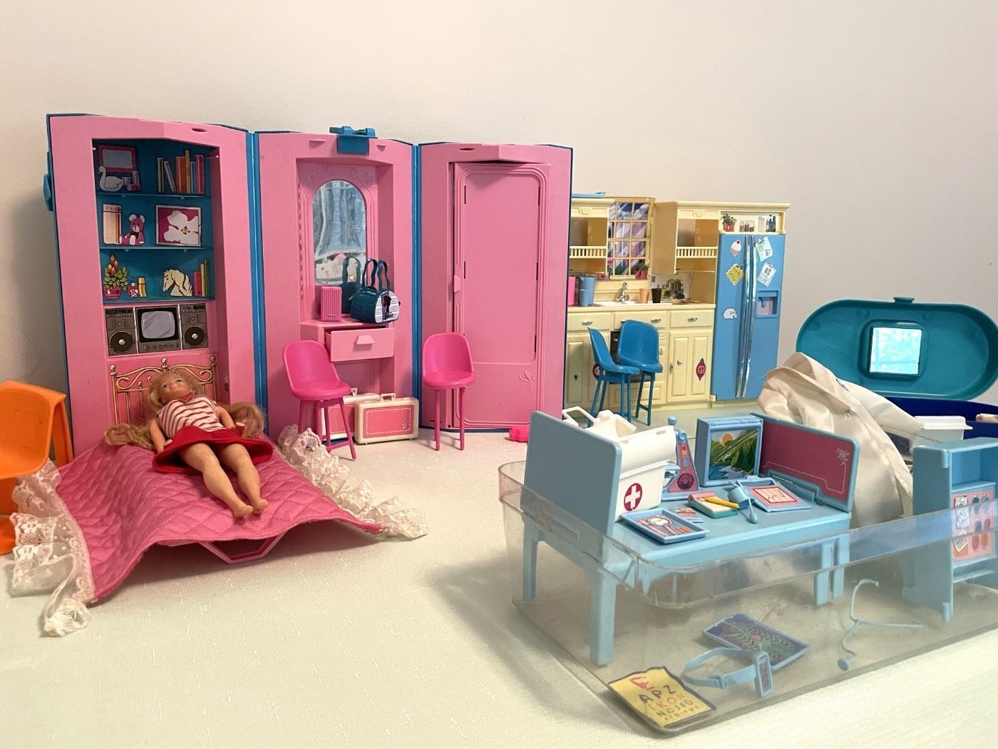 50 off SUNDAY Rare Vintage Finds in Marietta... starts on 8/18/2023