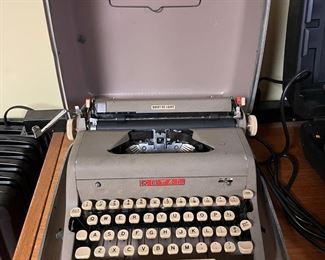 Royal Typewriter