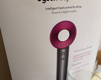 Dyson Blowdryer