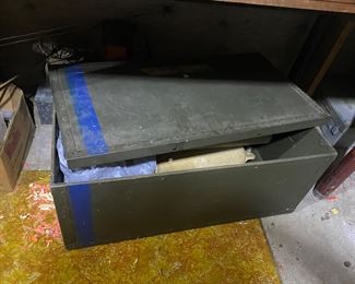 Metal Storage Box (Vintage)