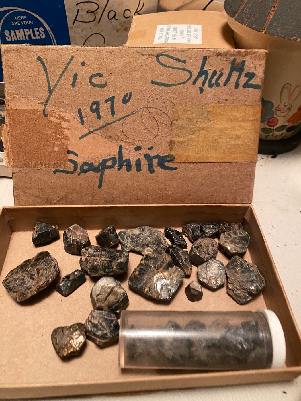 Raw Sapphire Stones