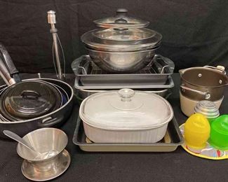 Baking Pans, Skillets, More Wilson, Nordic Ware, Pyrex