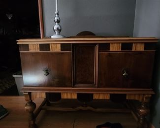 This is a part of a 4 piece custom built set.