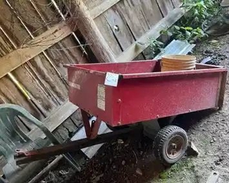 Metal yard trailer dump cart