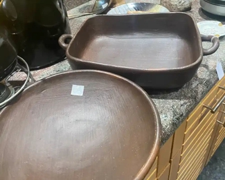Argentine earthenware cookware
