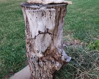 Need a log in your life? Here ya go!!