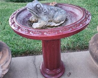 Red Bird Bath with Frog