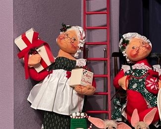 Vintage ANNALEE Figures