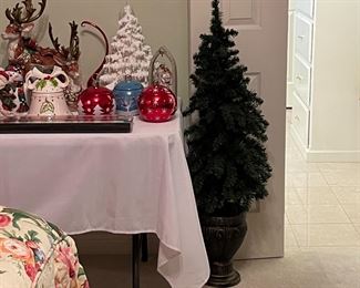 Lighted Potted Tree