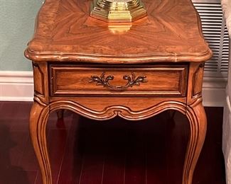Elegant End Table
