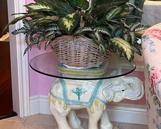 Really cute ELEPHANT table with glass top