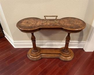 Super cute Accent Table